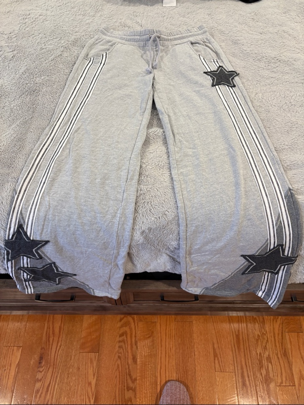 dELiA*s Gray Wide Leg Pants with Black Star Appliqués